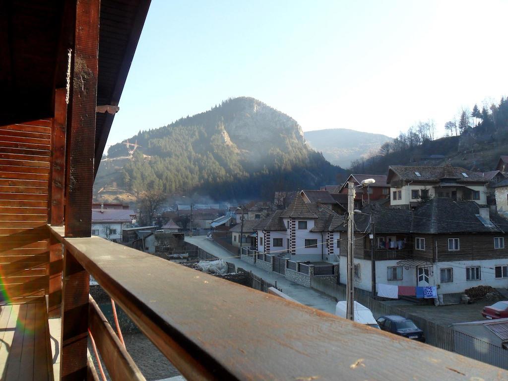 Pensiune Maria Rucăr Szoba fotó